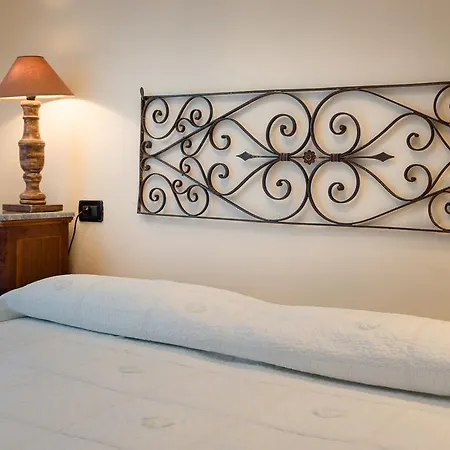 Hotell Mon Repos 3*